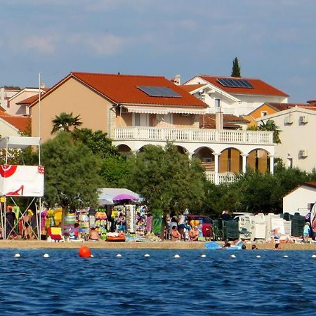 Beach Apartments Roza - The Garden Apartment Biograd Na Moru Εξωτερικό φωτογραφία