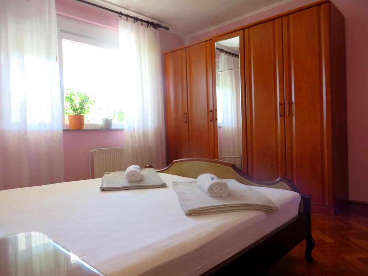 Beach Apartments Roza - The Garden Apartment Biograd Na Moru Εξωτερικό φωτογραφία