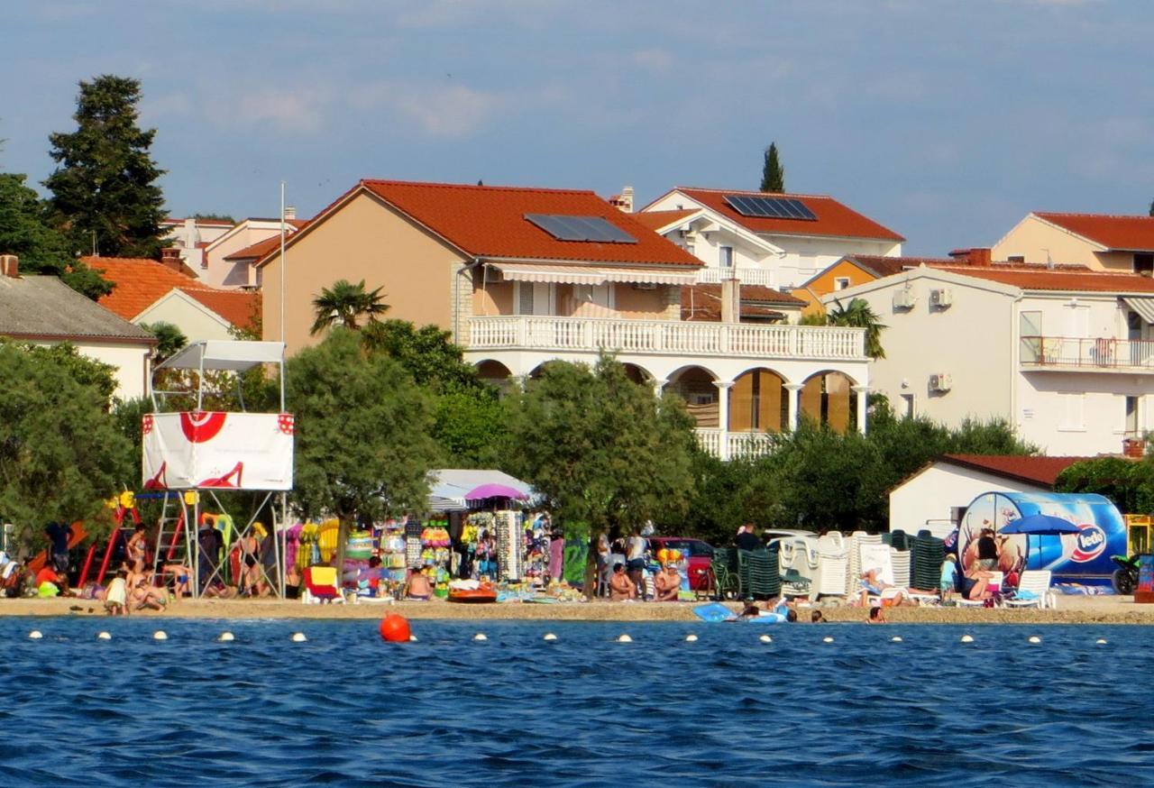 Beach Apartments Roza - The Garden Apartment Biograd Na Moru Εξωτερικό φωτογραφία